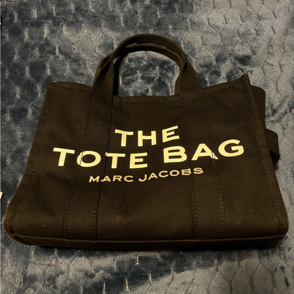 Marc Jacob’s ‘The Tote Bag’